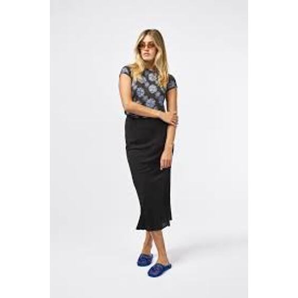 Novella Royale Dresses & Skirts - Novella Royale ANTHROPOLOGIE Behati Midi Skirt Bias Cut Size 1 Small S Black